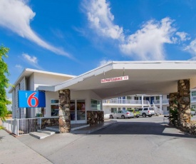 Motel 6-San Bernardino, CA - Downtown